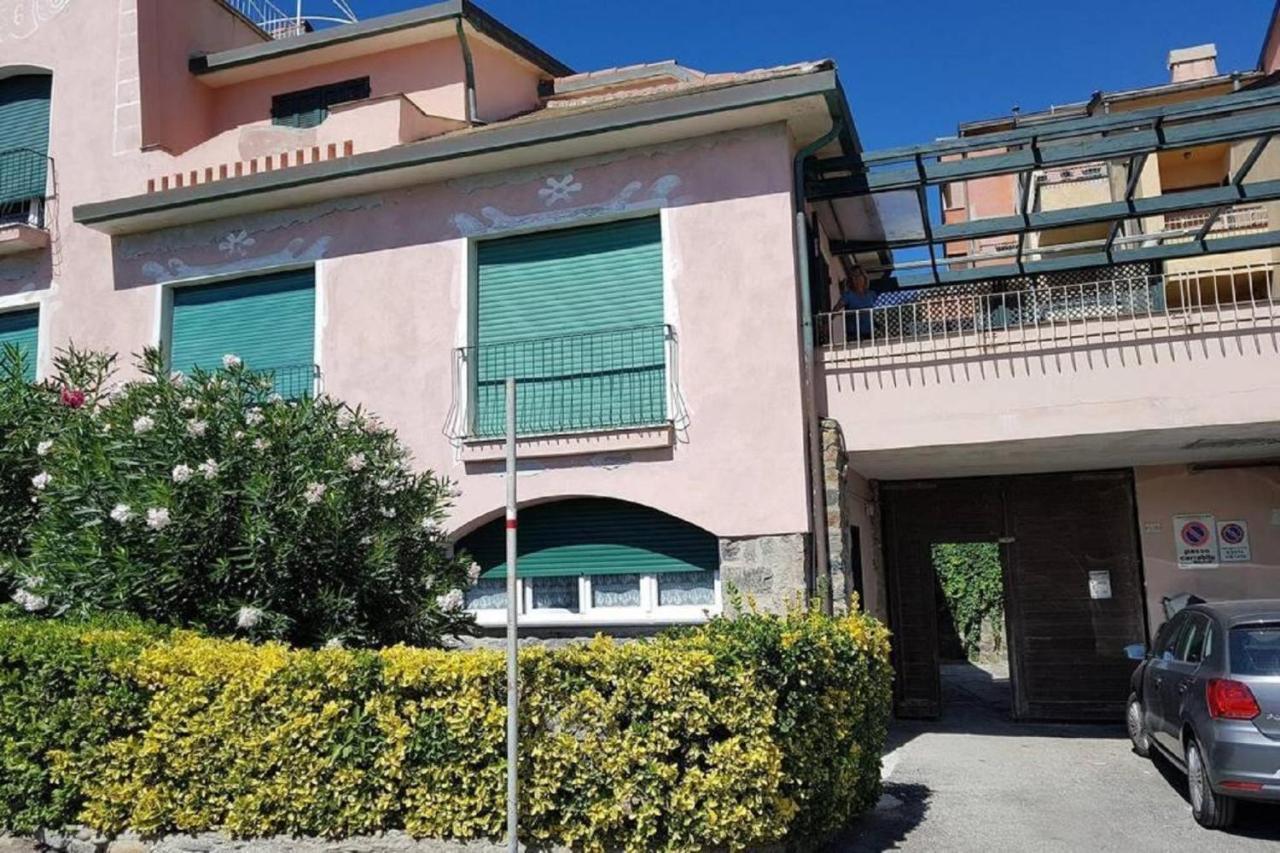 Wind Rose House - By The Beach With Ac & Private Parking Apartment Monterosso al Mare Exterior photo