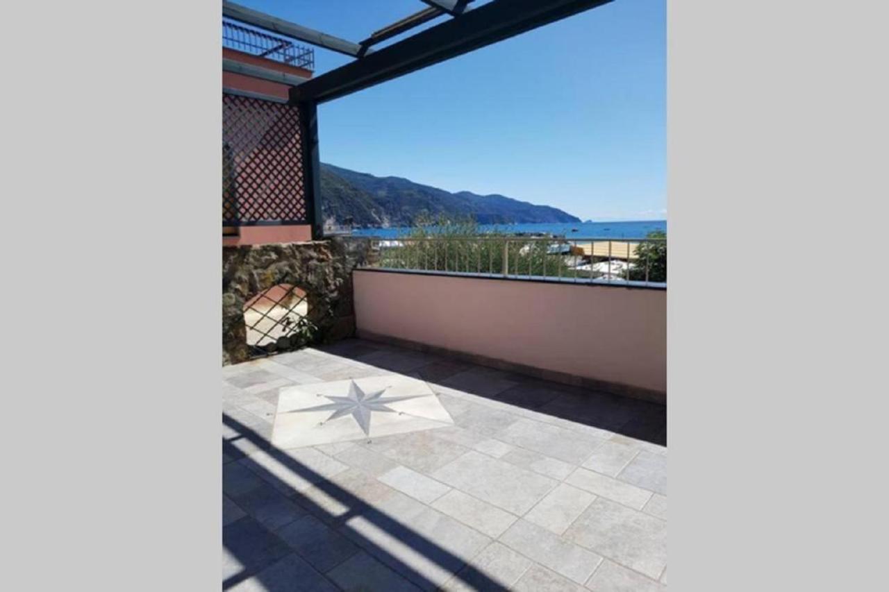 Wind Rose House - By The Beach With Ac & Private Parking Apartment Monterosso al Mare Exterior photo